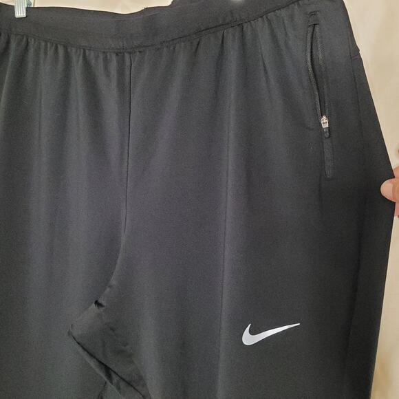 Nike Dri-FIT Black Athletic Pants - Size 2XL - Picture 6 of 16